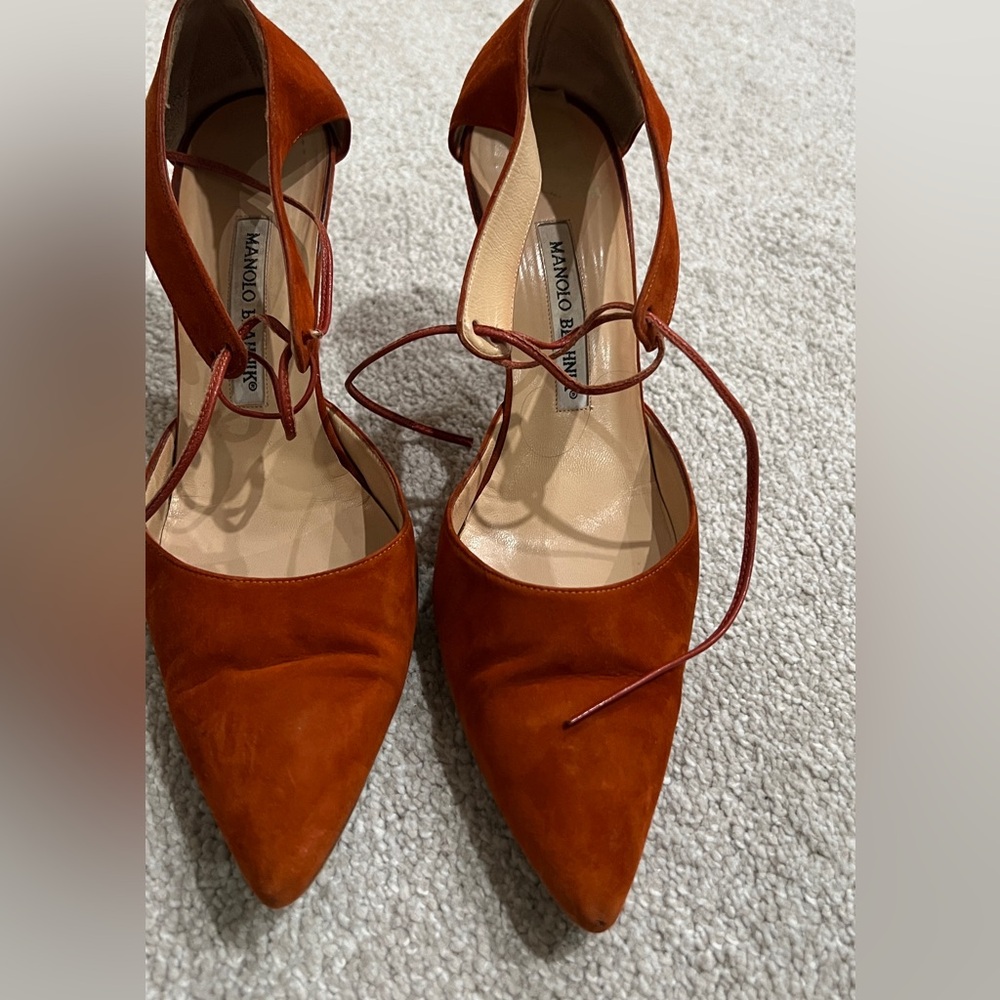 Manolo Blahnik Women's Burnt Orange Suede Heels